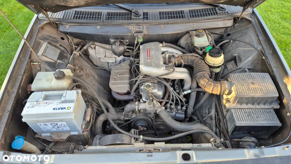 Polonez Caro - 35