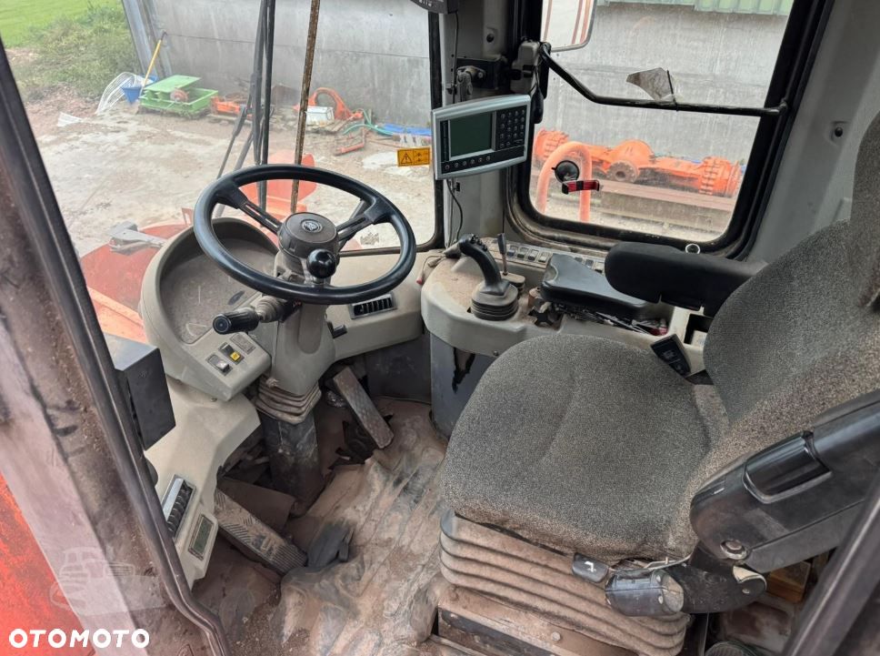 Daewoo MEGA 400 V - 6