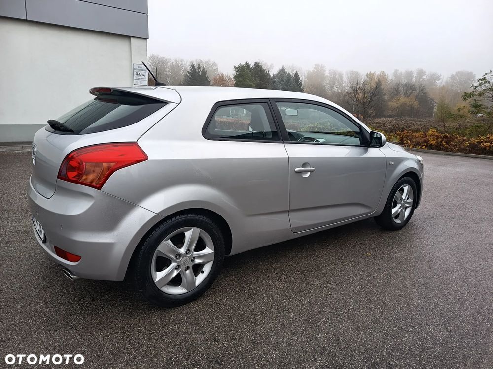 Kia Ceed 1.6 CVVT Spirit - 8