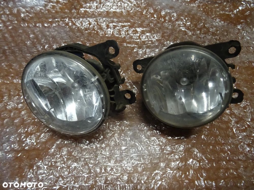 DACIA DOKKER LODGY LAMPA PRZECIWMGIELNA HALOGEN CZESCI ROZNE