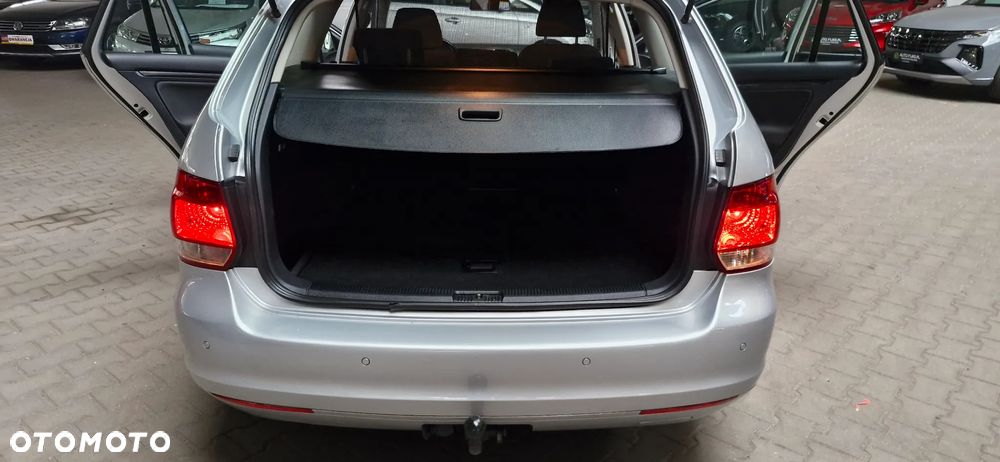 Volkswagen Golf VI 1.6 Highline - 13