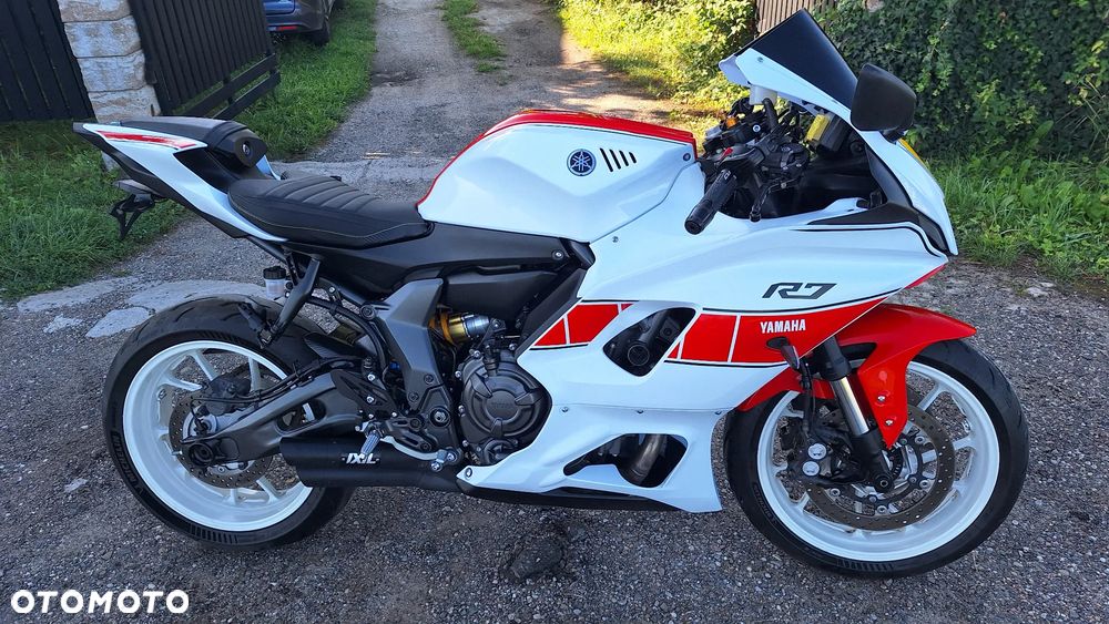 Yamaha R7 - 2
