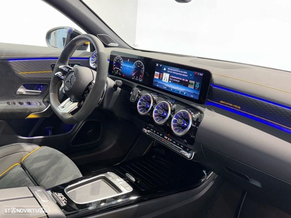 Mercedes-Benz CLA 45 AMG - 9