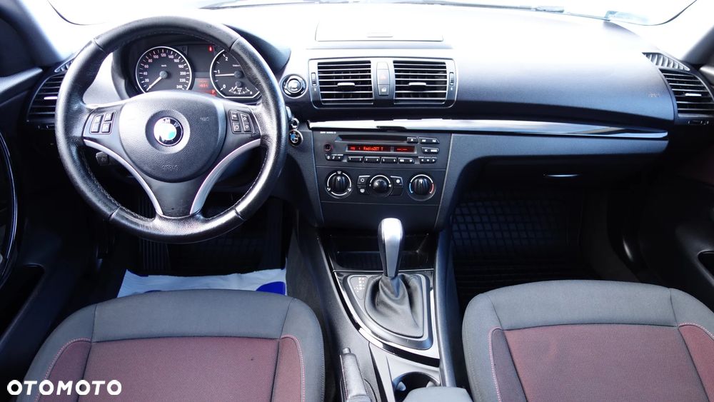 BMW Seria 1 118d DPF Edition Sport - 18