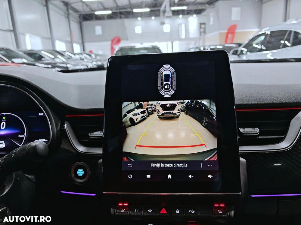 Renault Arkana E-TECH RS Line - 12