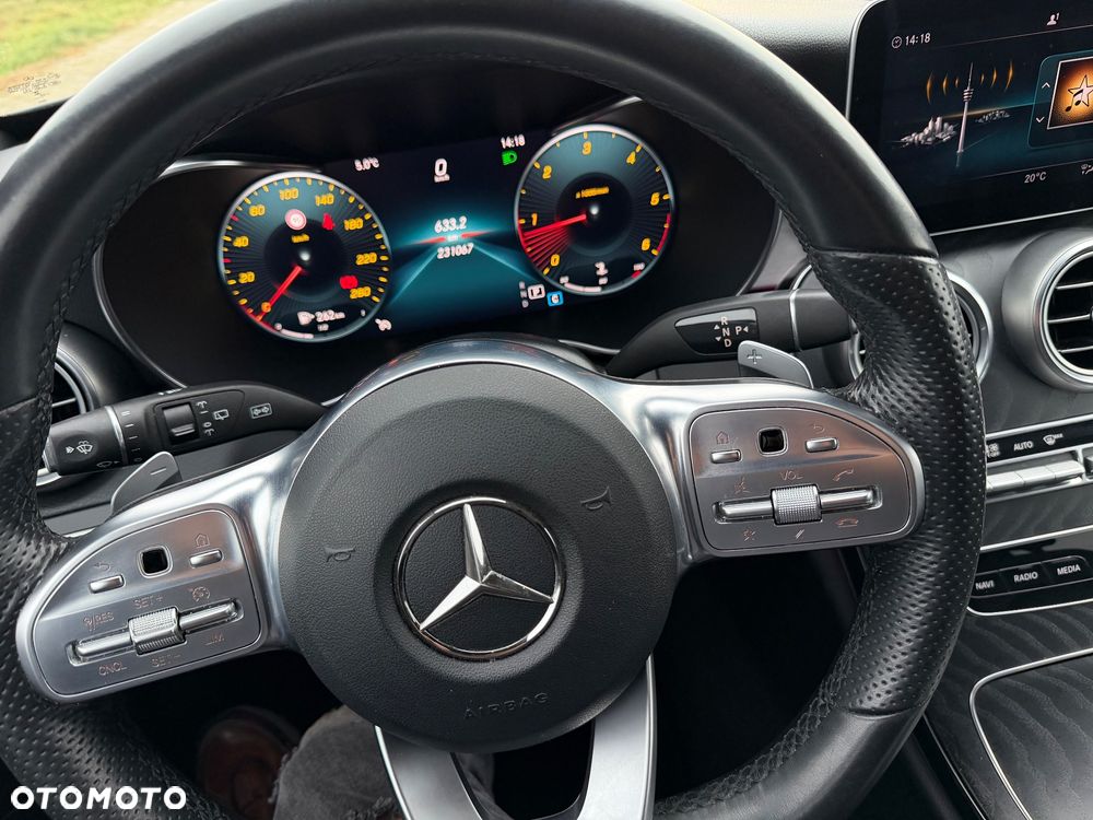 Mercedes-Benz Klasa C 220 d 4Matic 9G-TRONIC AMG Line - 35