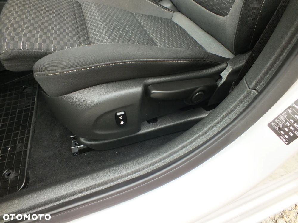 Opel Astra 1.5 CDTI Edition S&S - 7
