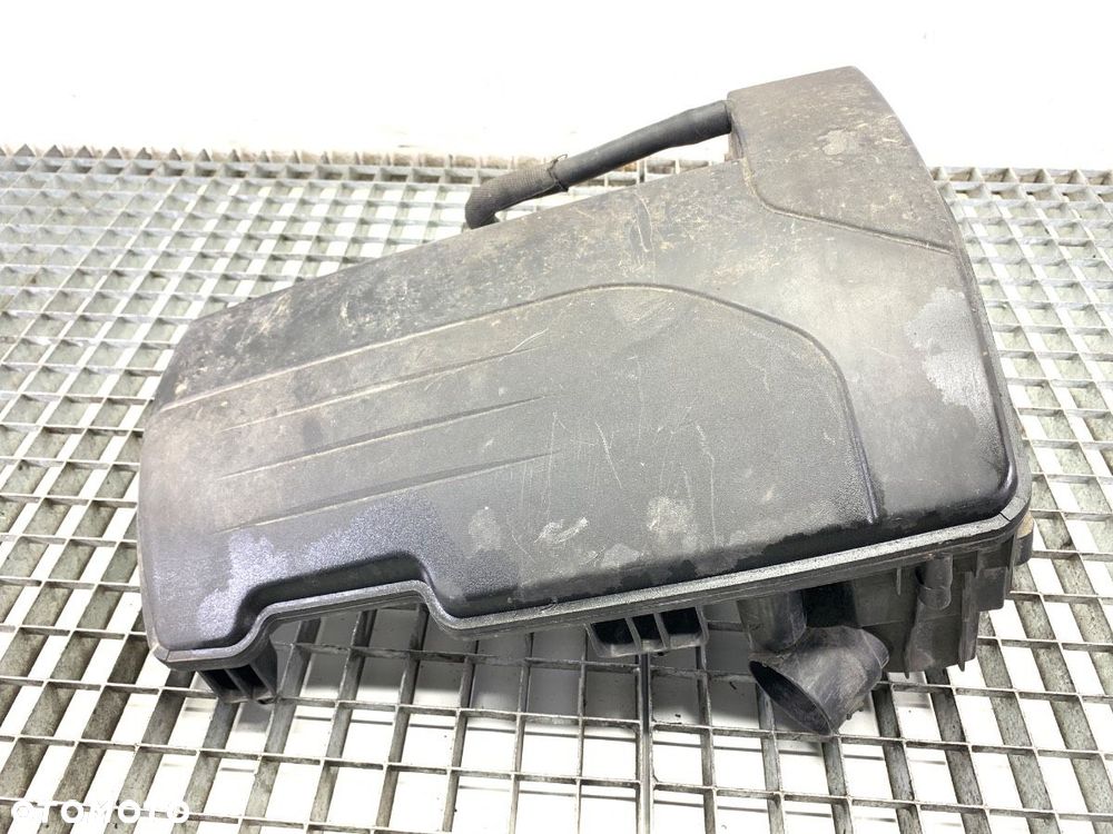 OBUDOWA FILTRA POWIETRZA  RENAULT CLIO III (BR0/1, CR0/1) 2005 - 2014 1.2 16V (BR02, BR0J, BR11, - 1
