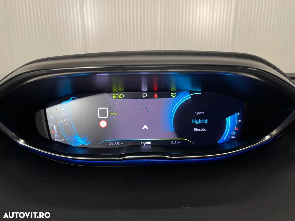 Peugeot 3008 Hybrid 225 e-EAT8 Allure Pack - 31
