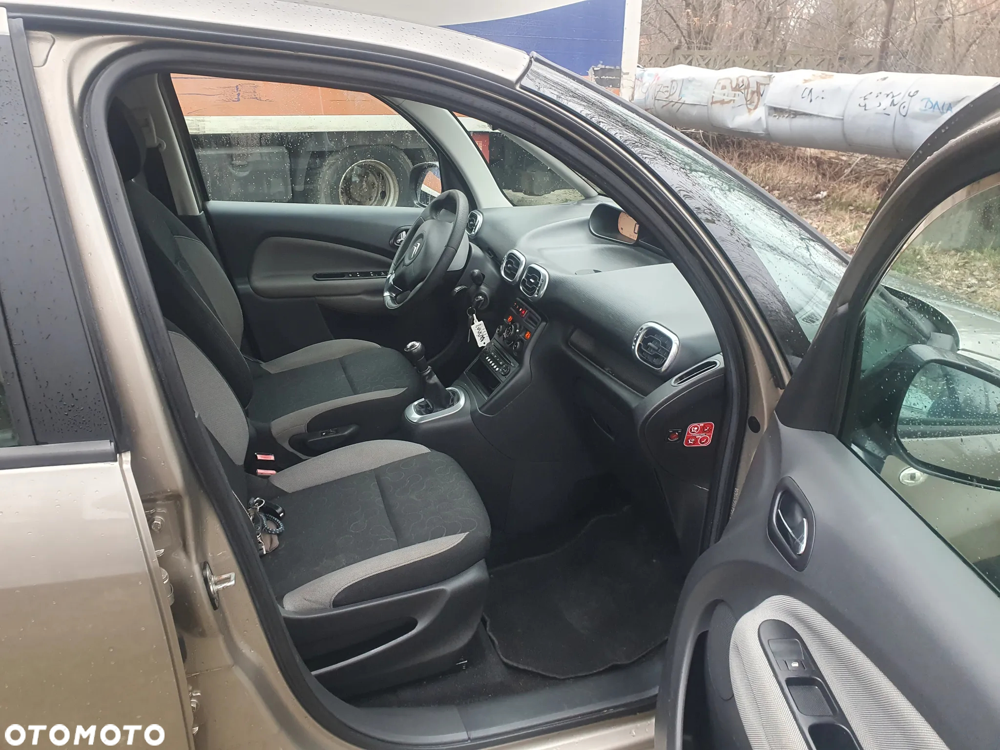 Citroën C3 Picasso 1.6 HDi Selection - 5