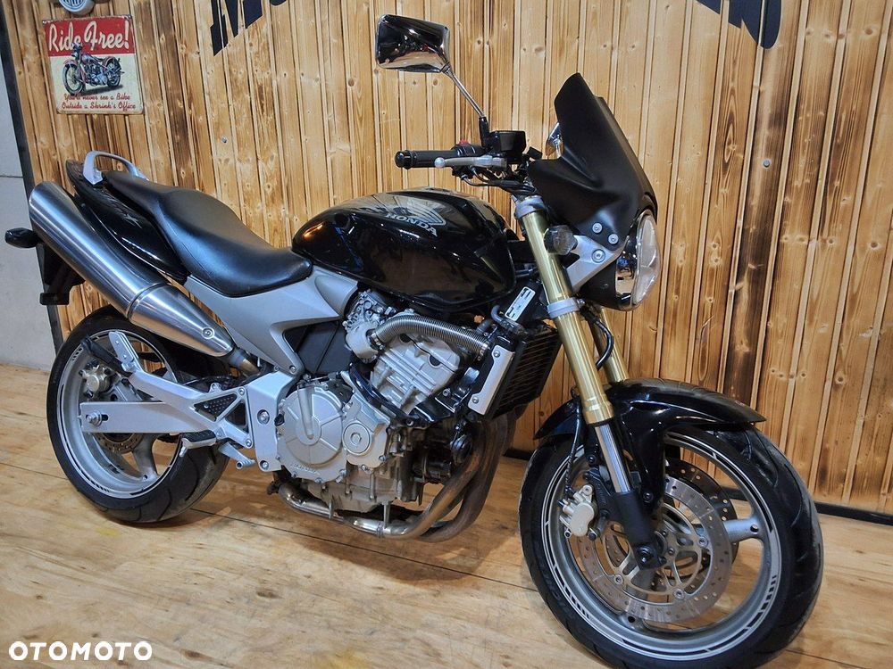Honda Hornet - 14