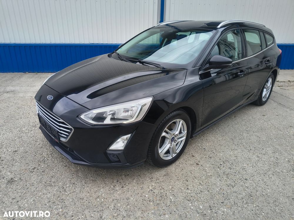 Ford Focus - 1