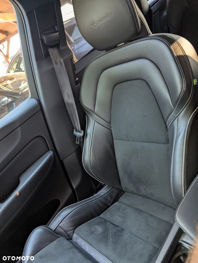 Volvo XC 60 D4 SCR AWD R-Design - 21