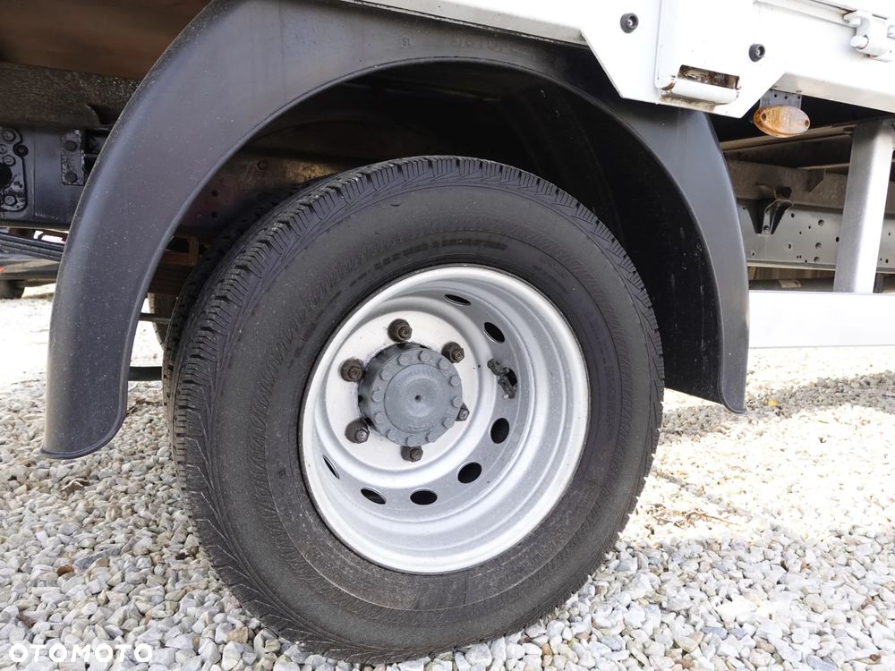 Iveco 70C17 - 33