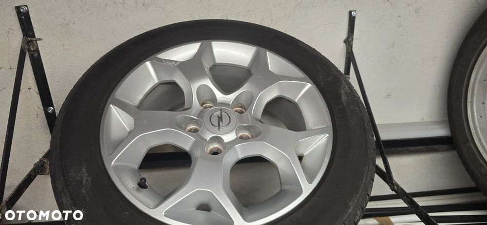 Opel Astra 1.4 Edition Plus - 22