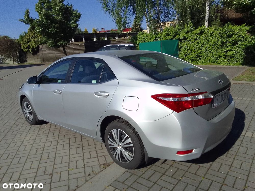Toyota Corolla 1.6 Premium - 2