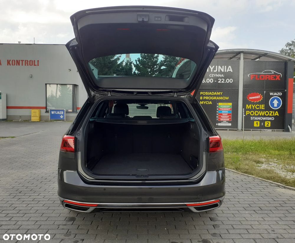 Volkswagen Passat 2.0 TSI Elegance DSG - 5