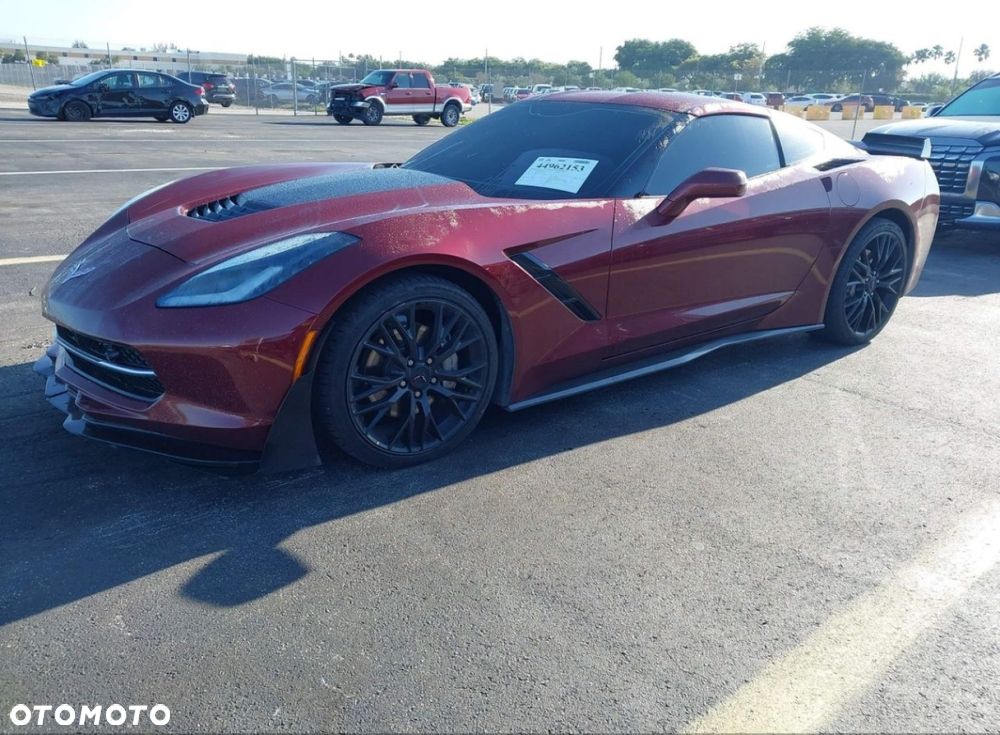 Chevrolet Corvette - 2