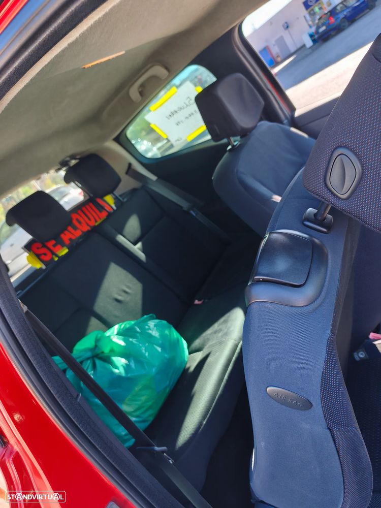 Renault Clio 1.5 dCi Privilège Luxe - 11