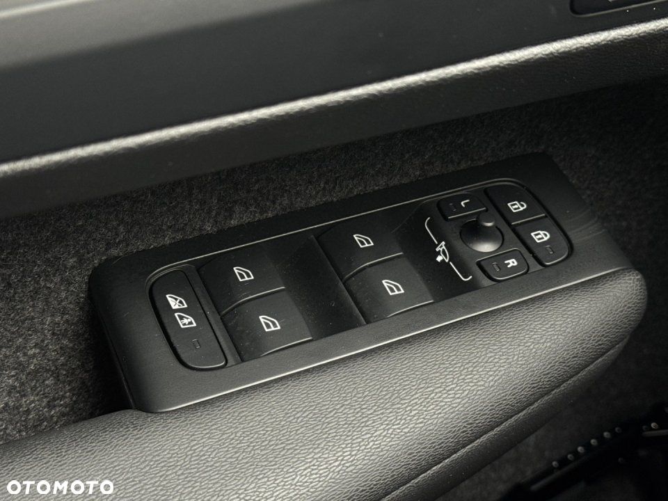 Volvo XC 40 - 22