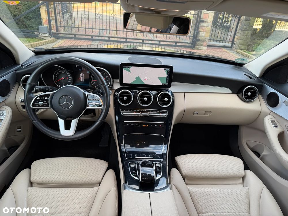Mercedes-Benz Klasa C 180 9G-TRONIC Avantgarde - 14
