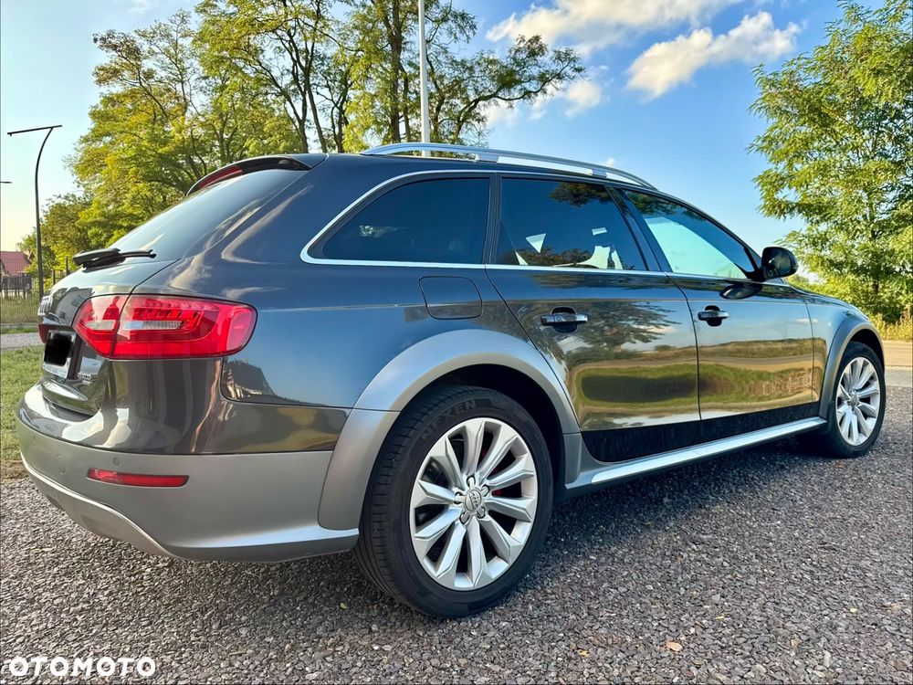 Audi A4 Allroad 2.0 TDI Quattro S tronic - 10