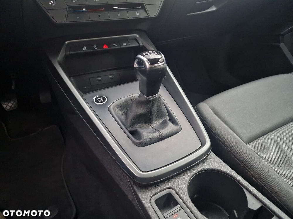 Audi A3 Sportback - 13