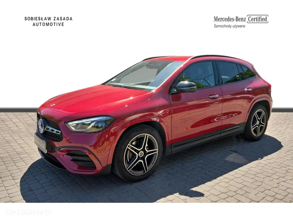 Mercedes-Benz GLA 200 AMG Line