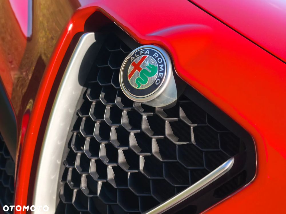 Alfa Romeo Stelvio 2.0 Turbo 16V AT8-Q4 Super - 11