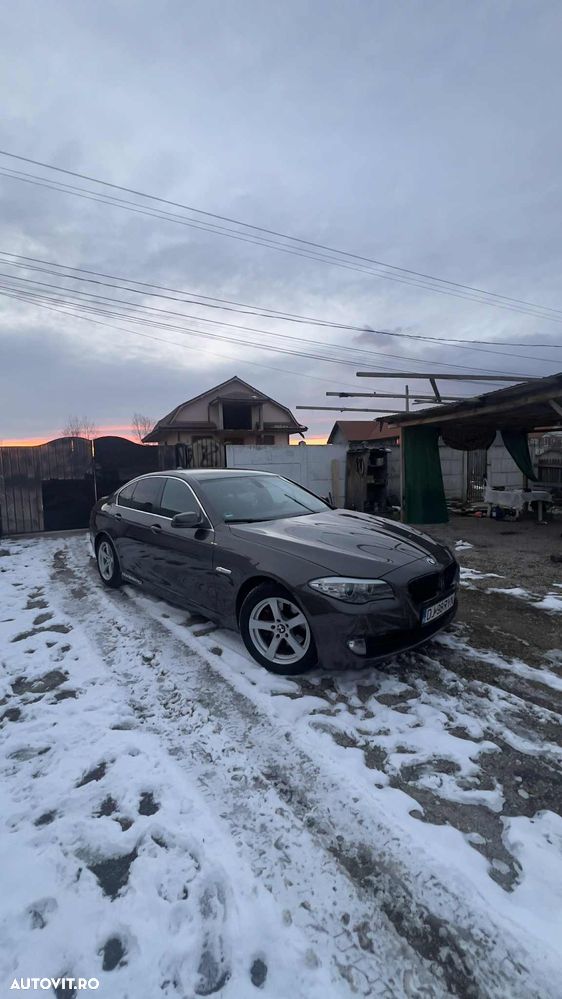 BMW Seria 5 520d - 3