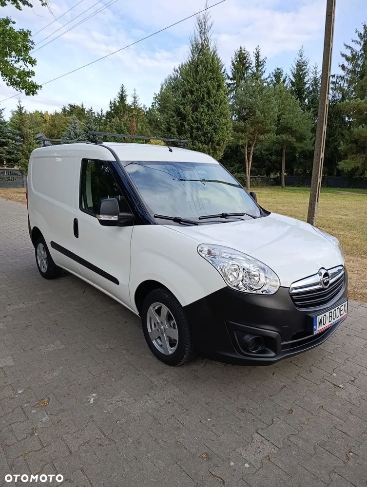 Opel Combo - 1