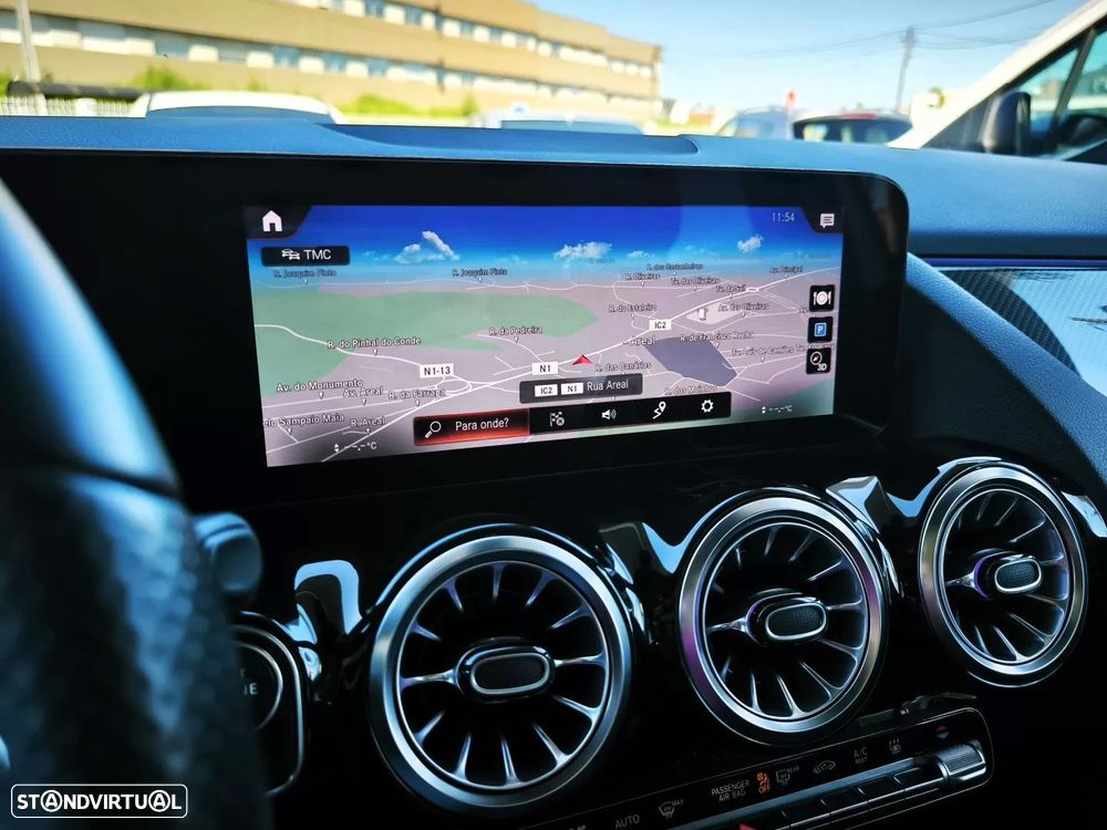 Mercedes-Benz GLA 250 e AMG Line - 31