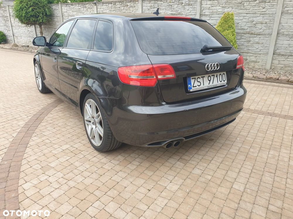 Audi A3 Sportback - 3