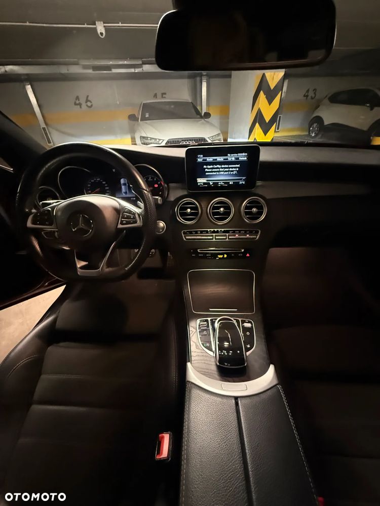 Mercedes-Benz Klasa C 300 9G-TRONIC AMG Line - 19