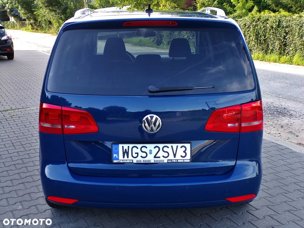 Volkswagen Touran 2.0 TDI DPF STYLE - 9