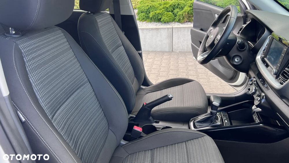 Kia Stonic 1.0 T-GDI OPF Mild Hybrid DCT7 Spirit - 17