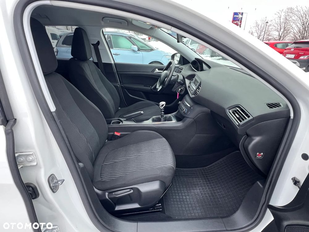 Peugeot 308 BlueHDi 100 Stop & Start Access - 21