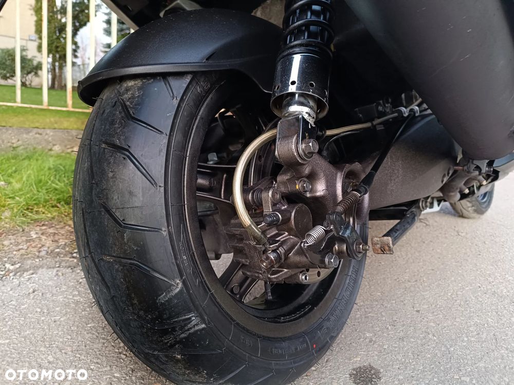 Kymco MyRoad - 10