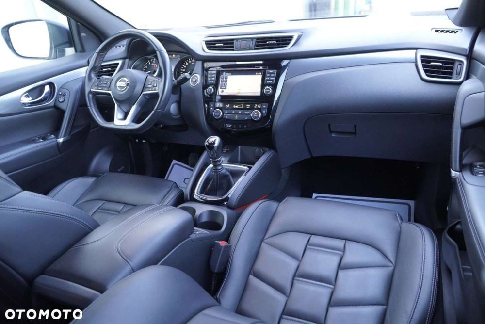 Nissan Qashqai 1.2 DIG-T Tekna+ - 10