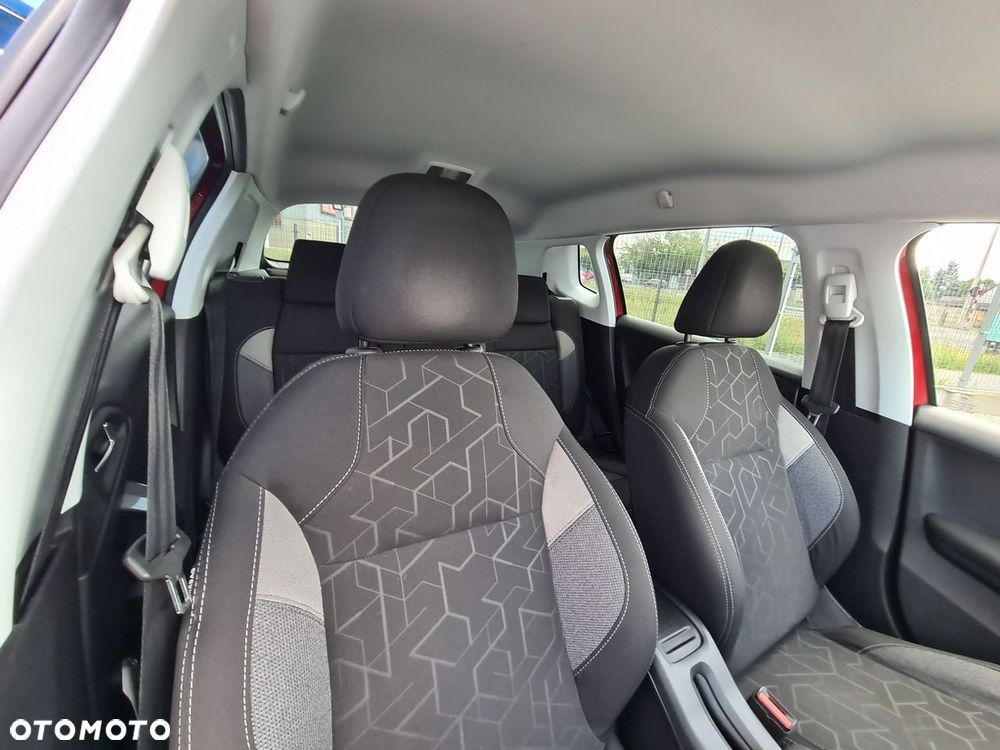 Peugeot 2008 1.2 Pure Tech Style S&S - 27
