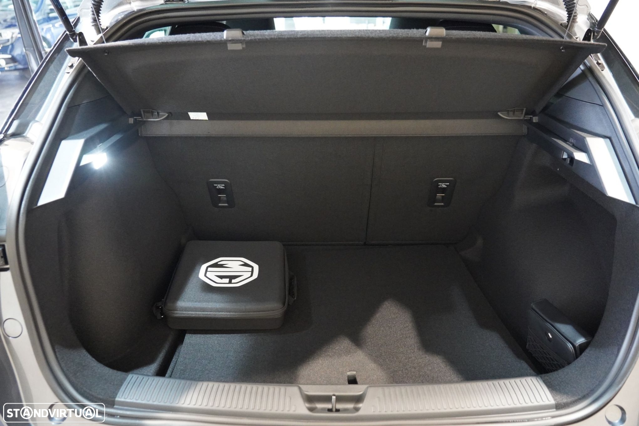 MG MG4 64 kWh Comfort - 25