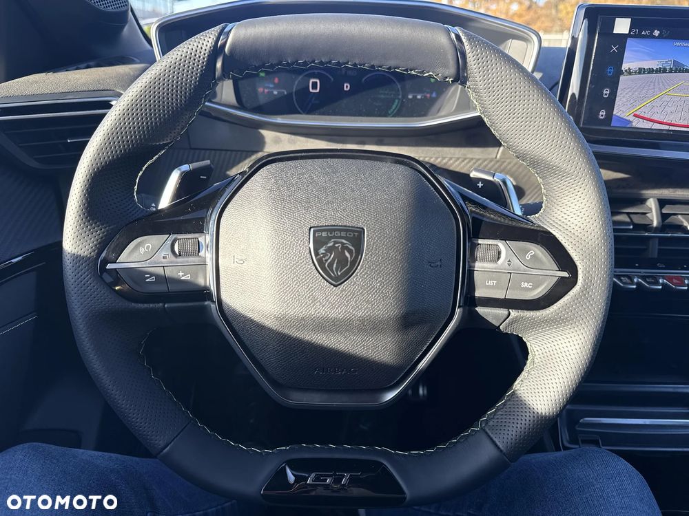 Peugeot 208 1.2 mHEV GT - 26