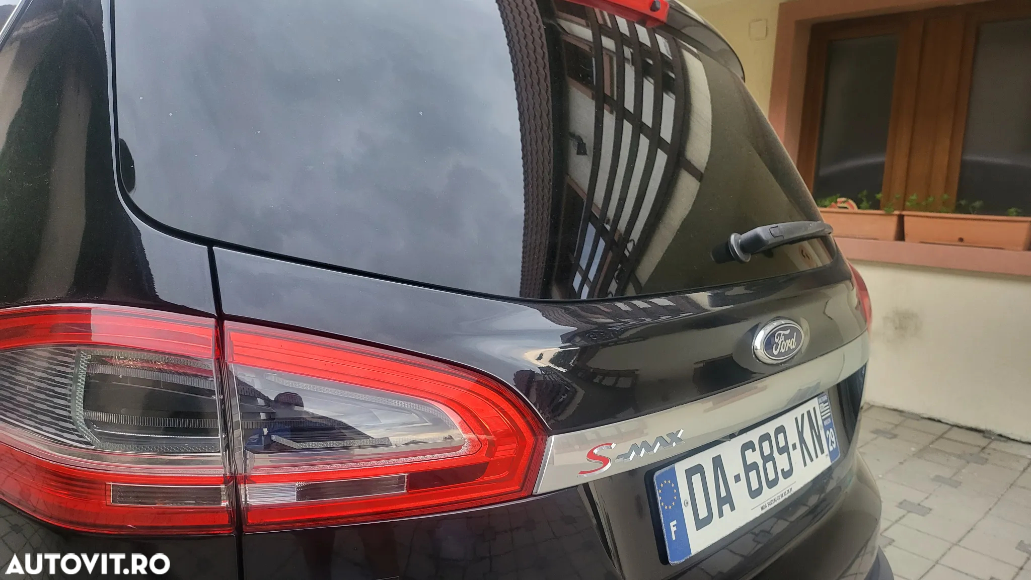 Ford S-Max 2.0 TDCi Titanium - 8