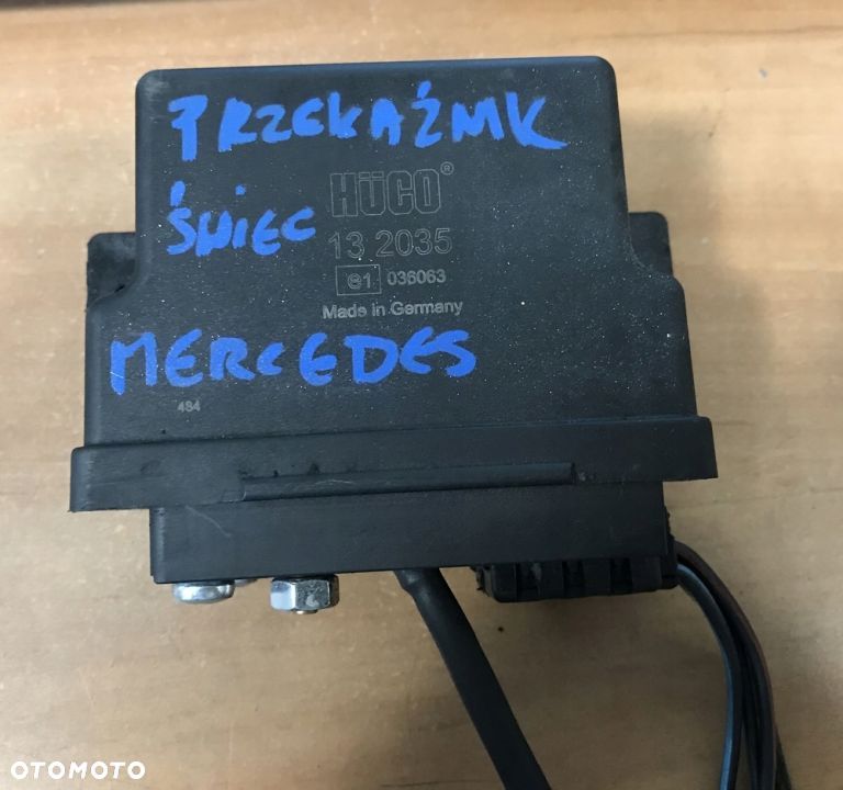 PRZEKAŹNIK ŚWIEC ŻAROWYCH MERCEDES VITO - 1