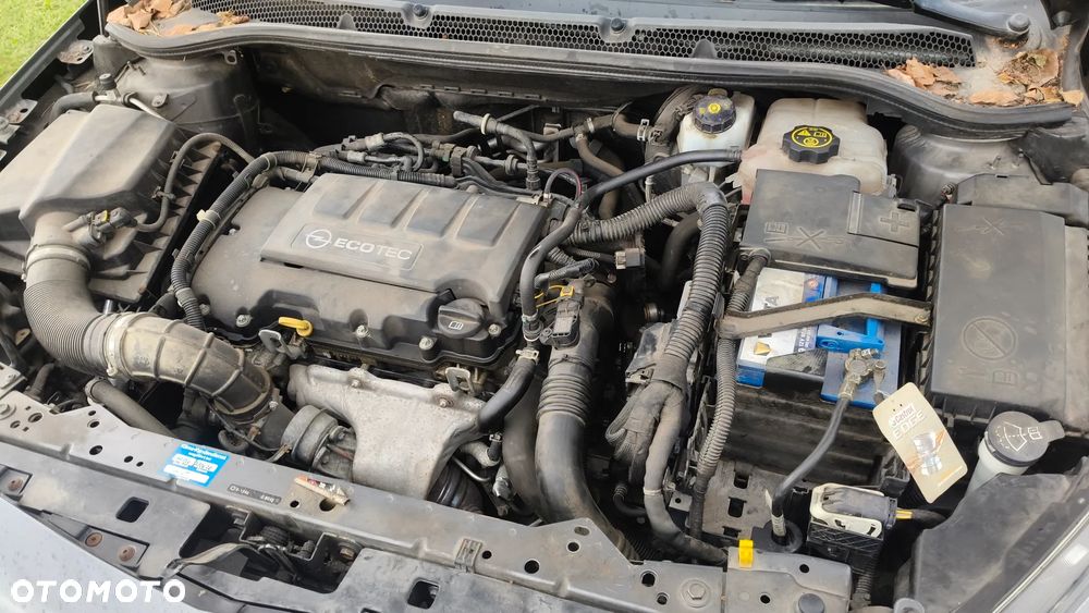 Opel Astra 1.4 Turbo Cosmo - 20