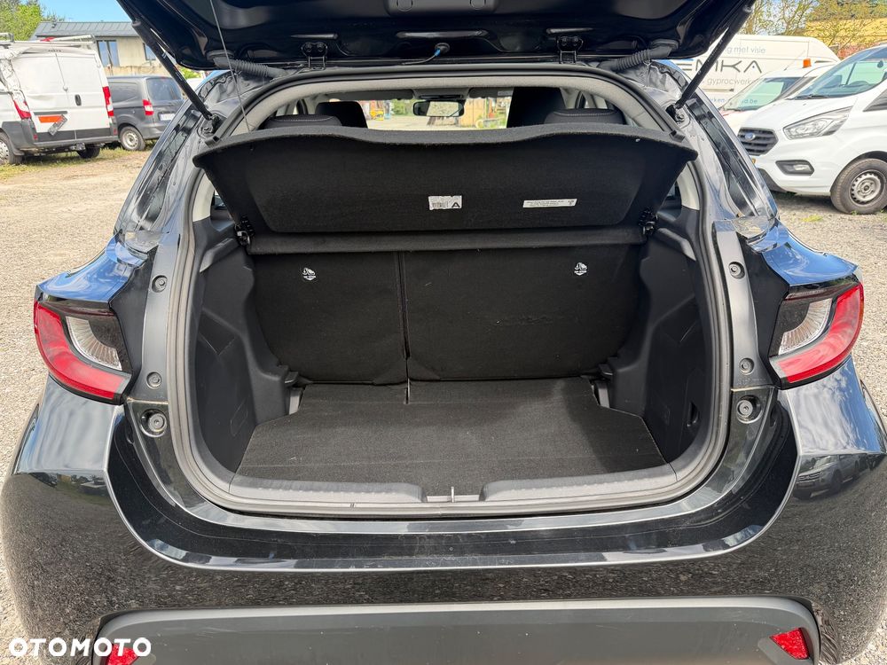 Toyota Yaris Hybrid 1.5 Executive - 9