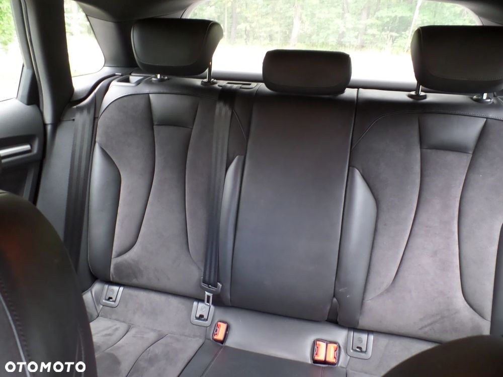Audi A3 Sportback 2.0 TDI Ambiente - 32