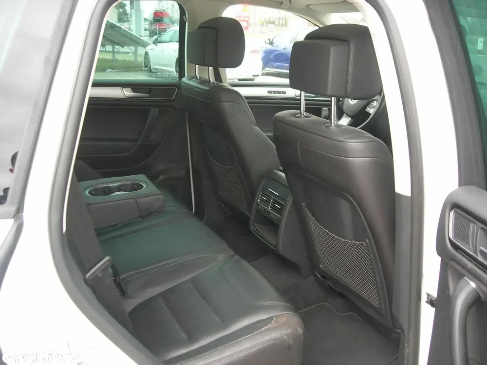 Volkswagen Touareg 3.0 V6 TDI BMT Perfectline R-Style - 20
