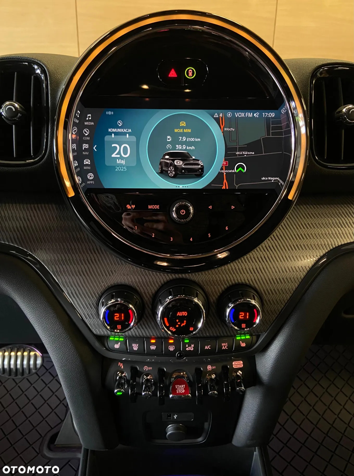 MINI John Cooper Works ALL4 sport - 19