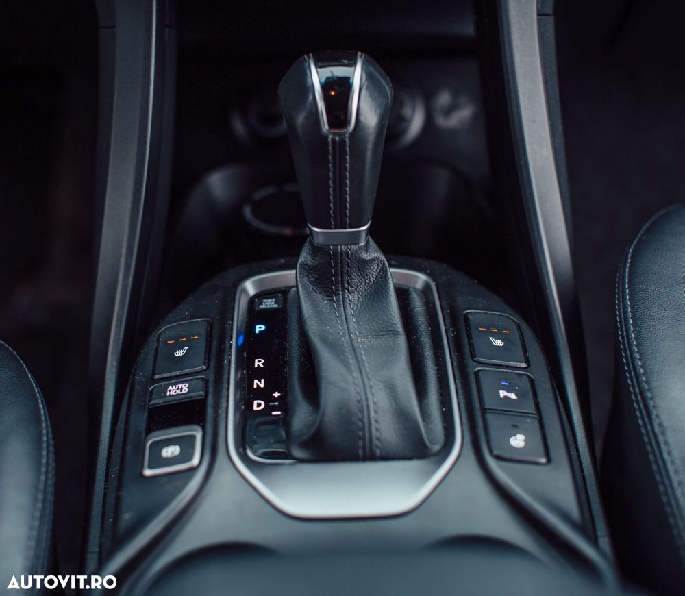 Hyundai Santa Fe 2.2 CRDi 4WD Automatik Premium - 12